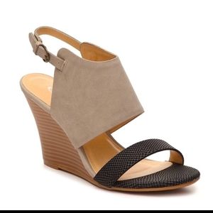 CL by Laundry Colorblock Wedges